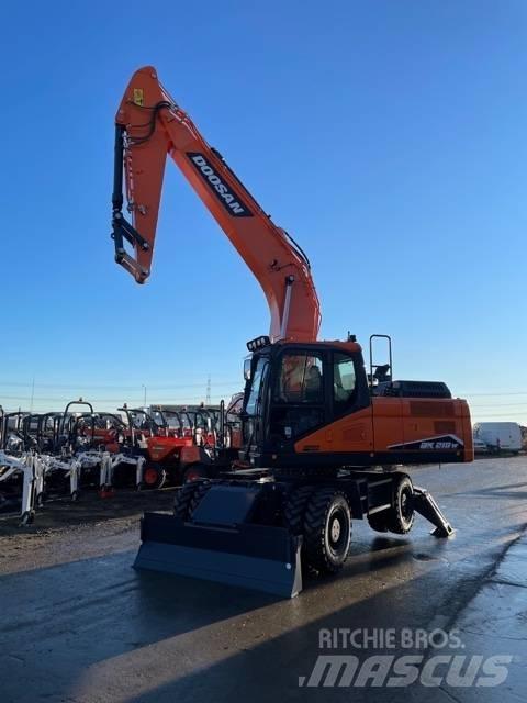 Doosan DX210W-7 Колёсные экскаваторы
