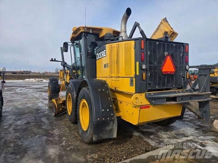 John Deere 772GP Грейдеры