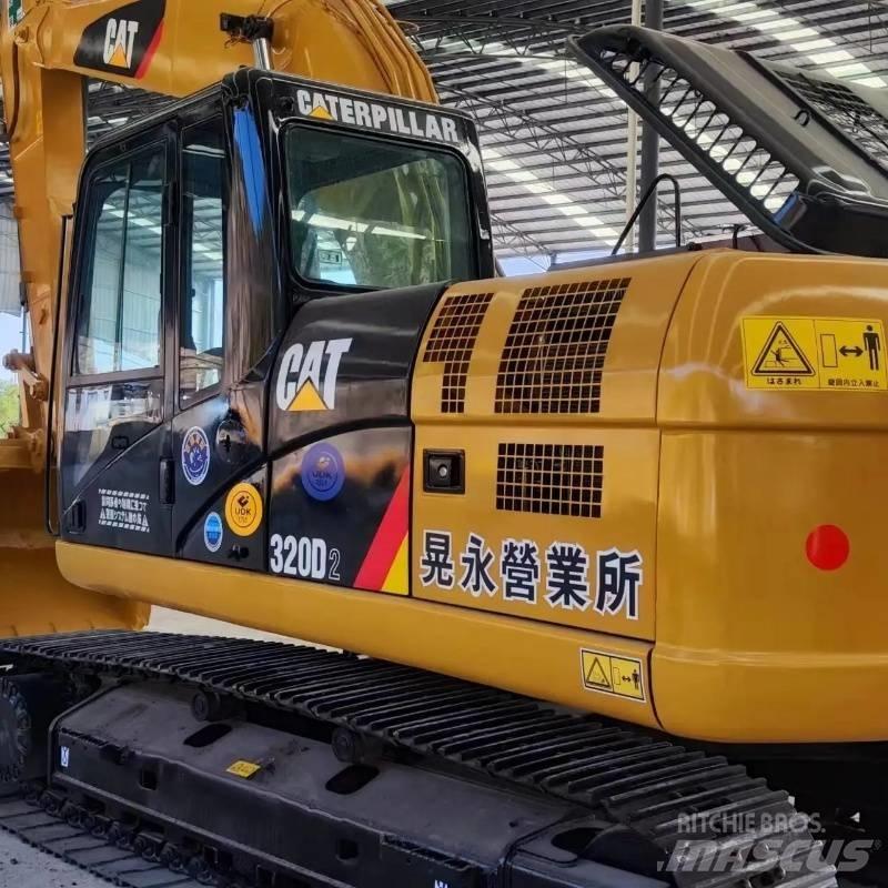 CAT 320D Гусеничные экскаваторы