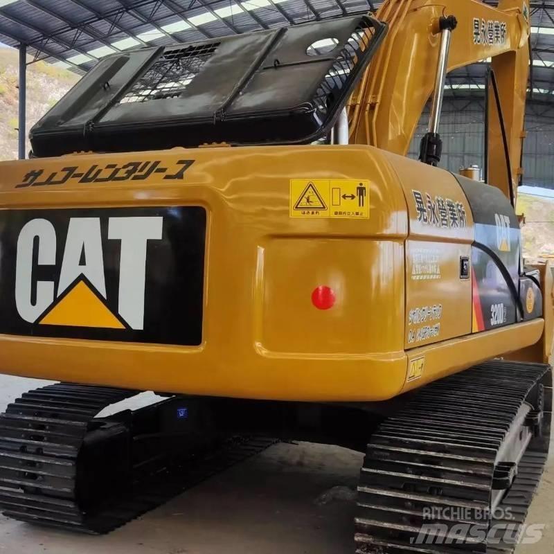CAT 320D Гусеничные экскаваторы