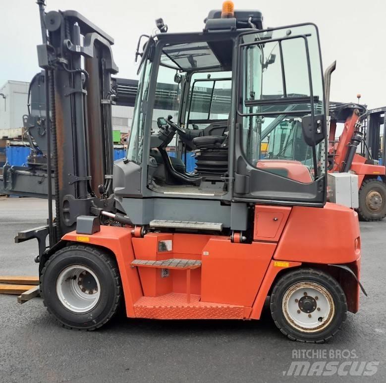 Kalmar DCG55-6 Дизельные погрузчики