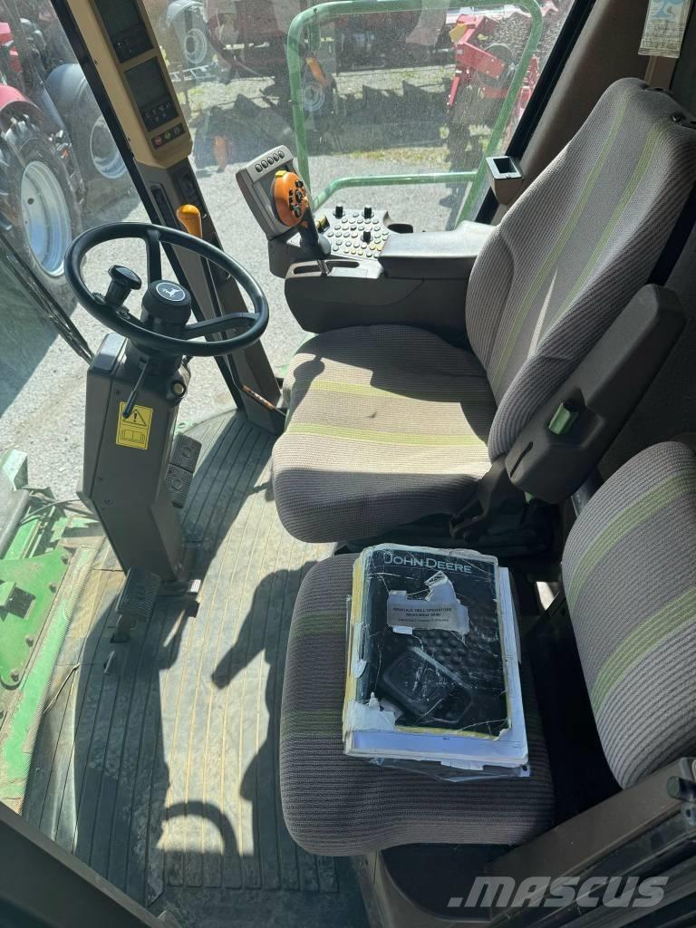 John Deere S 690 Зерноуборочные комбайны