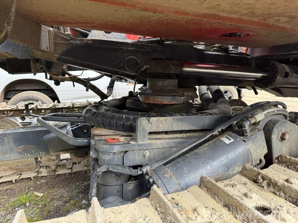 Sandvik DX 800R Буровые вышки