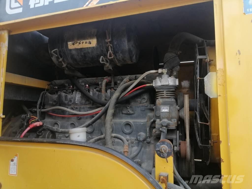 LiuGong CLG 836 Фронтальные погрузчики