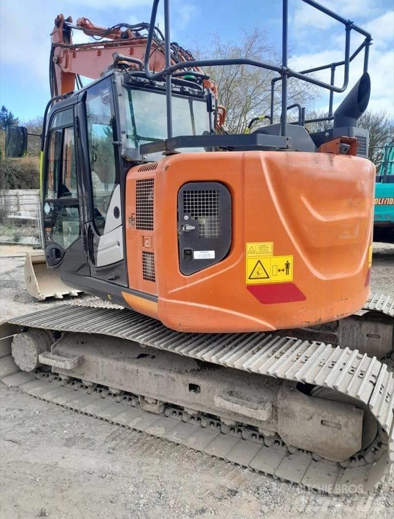 Hitachi ZX 135 US-6 Гусеничные экскаваторы