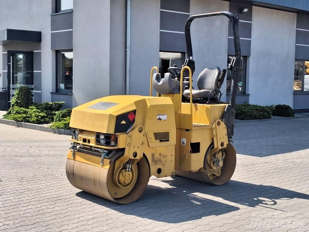 CAT CB 22 Катки тротуарные
