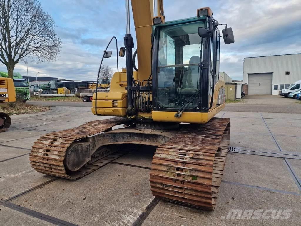 CAT 323d Гусеничные экскаваторы