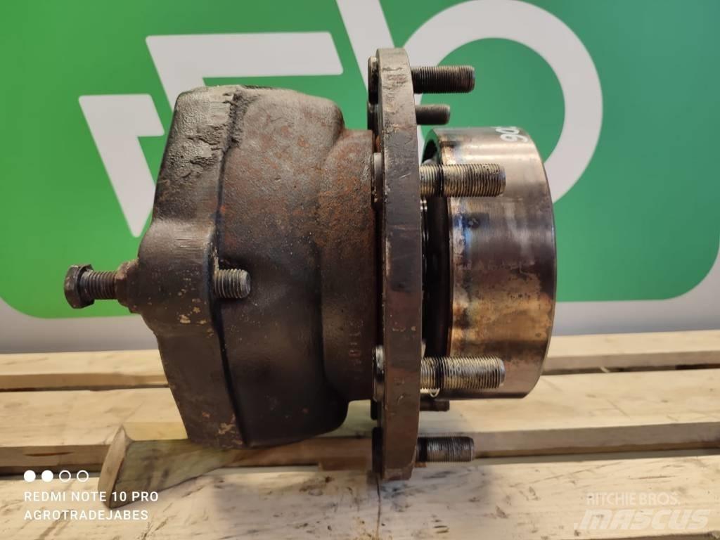 Bobcat T hub Оси