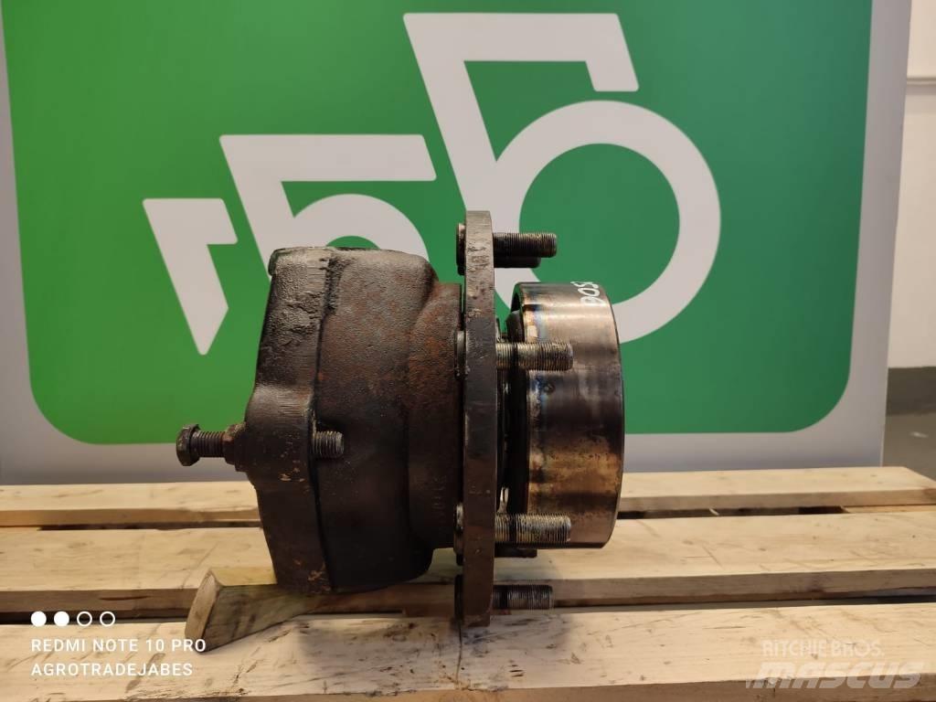 Bobcat T hub Оси