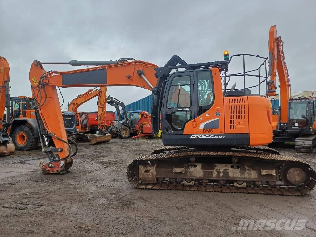 Doosan DX 235 LCR-5 Гусеничные экскаваторы
