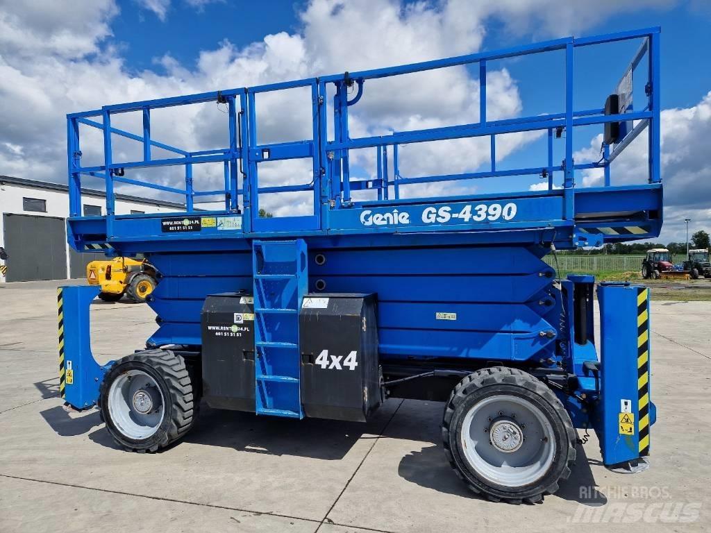 Genie GS 4390  RZ111 Ножничные подъемники