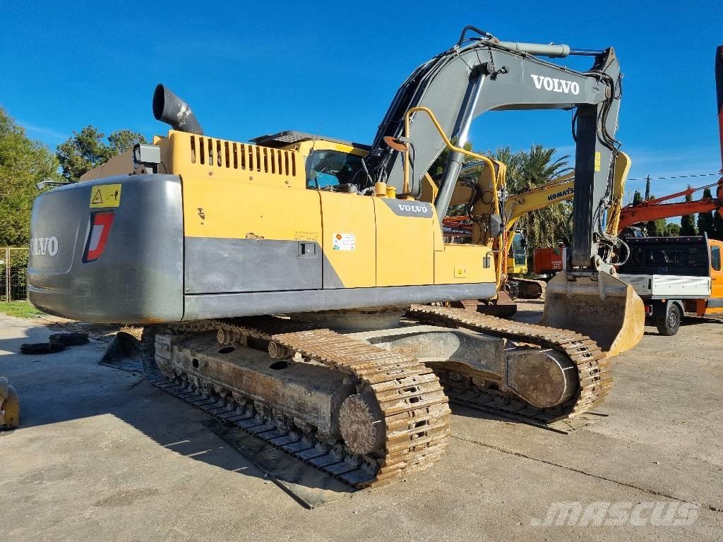 Volvo EC300DNL Гусеничные экскаваторы