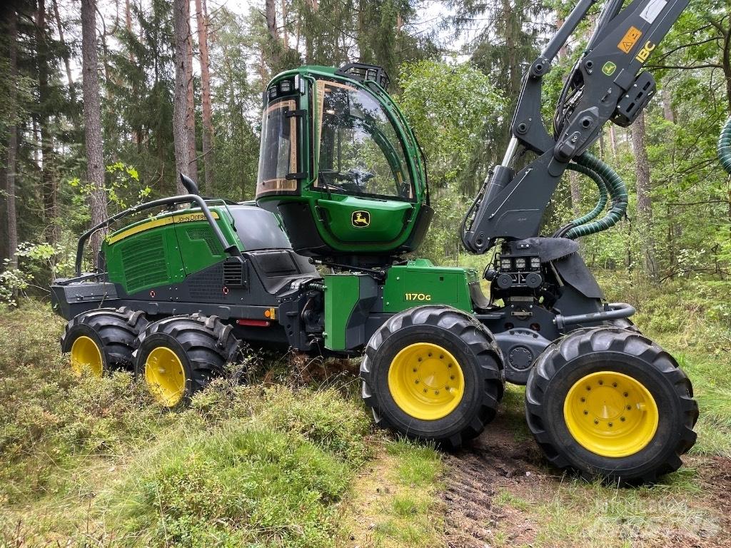 John Deere 1170G 8WD Харвестеры