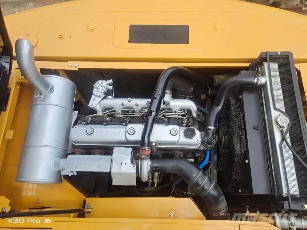 Sany SY215-9 Гусеничные экскаваторы