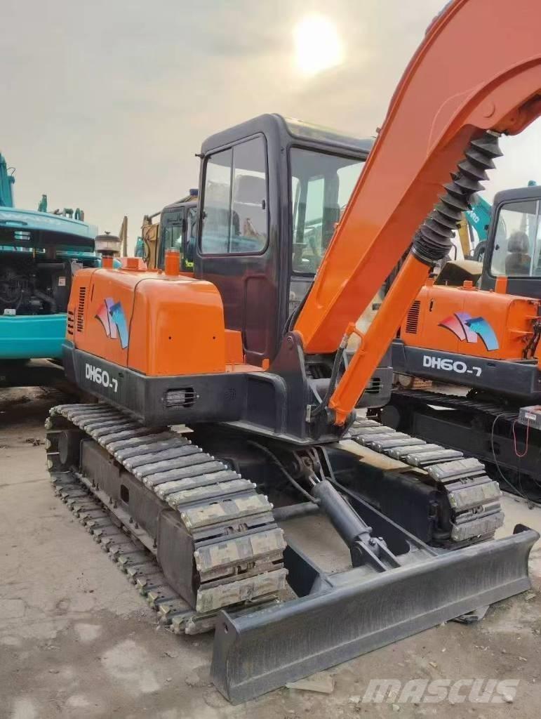 Doosan 55 Гусеничные экскаваторы