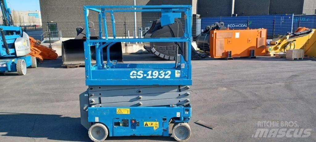 GENIE GS1932 Ножничные подъемники