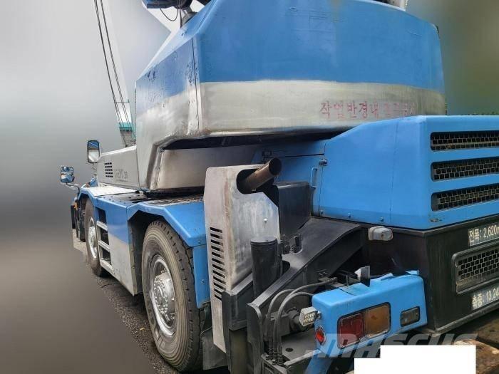 Tadano TR 250 M-6 Автокраны вездеходы