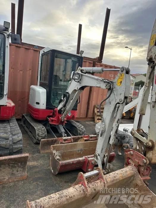 Takeuchi TB 23 R Мини-экскаваторы