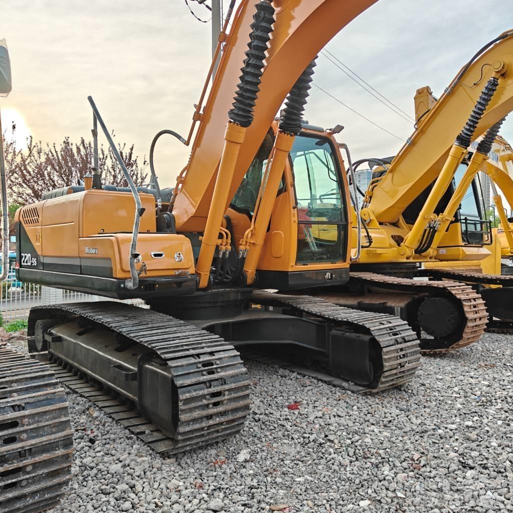 Hyundai R220-9S Гусеничные экскаваторы