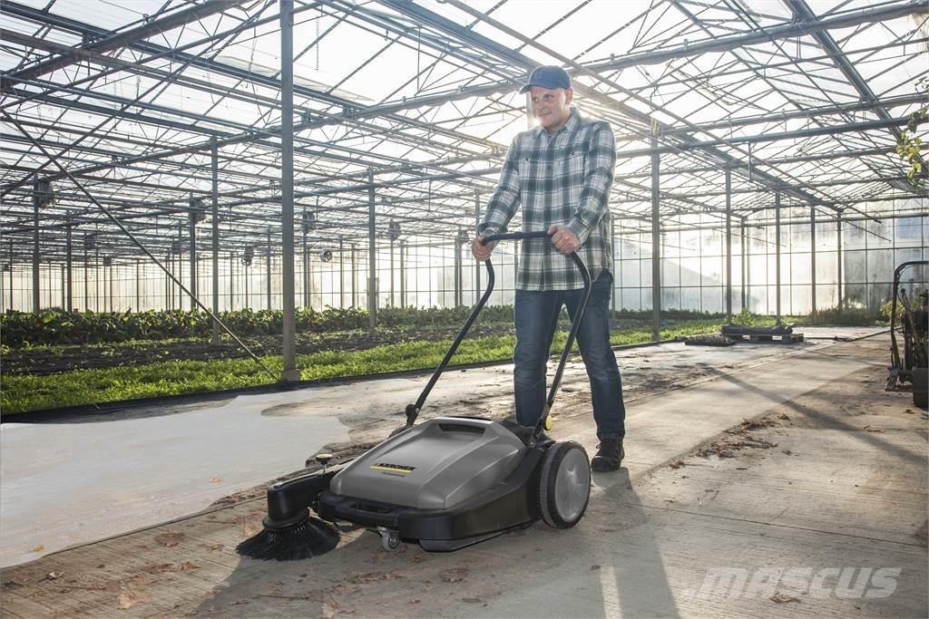 Kärcher KM 70/20 C Вакуумные уборочные машины