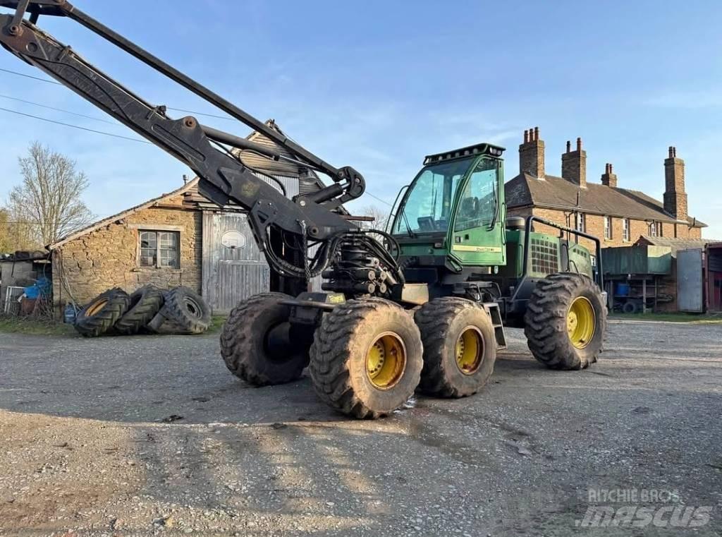 John Deere 1470 D Харвестеры