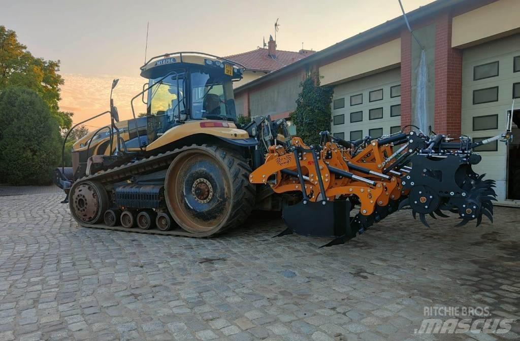 Challenger MT 875 E Трактора