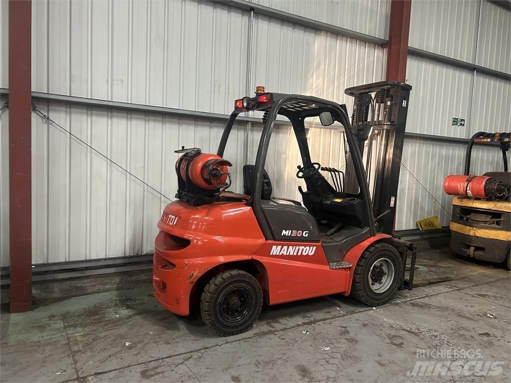Manitou MI30G Газовые погрузчики
