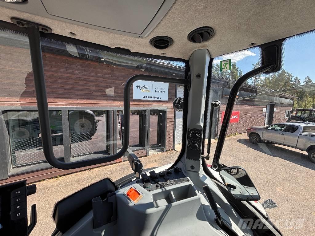 Valtra Q 305 Трактора