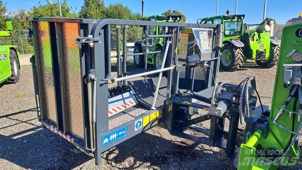 Merlo P40.17 PLUS Телескопические погрузчики