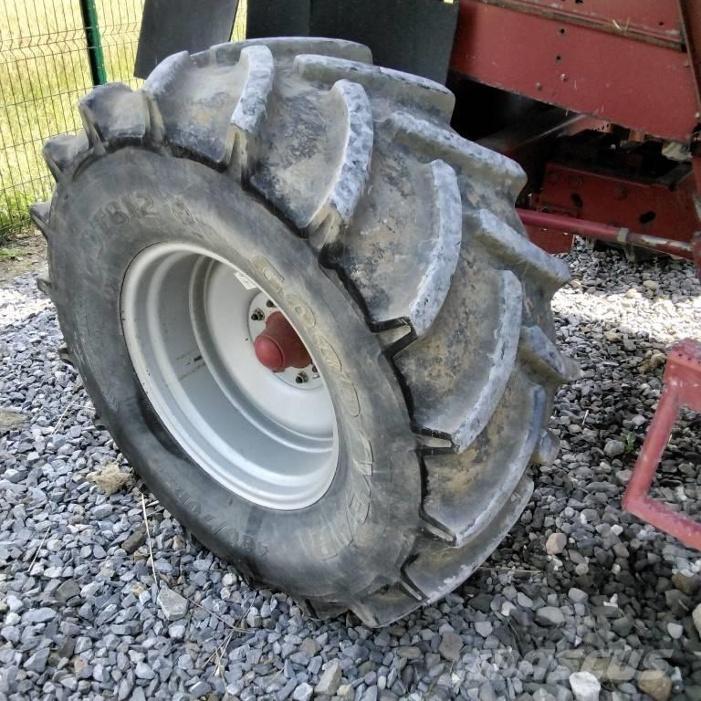 Case IH 2366E Зерноуборочные комбайны