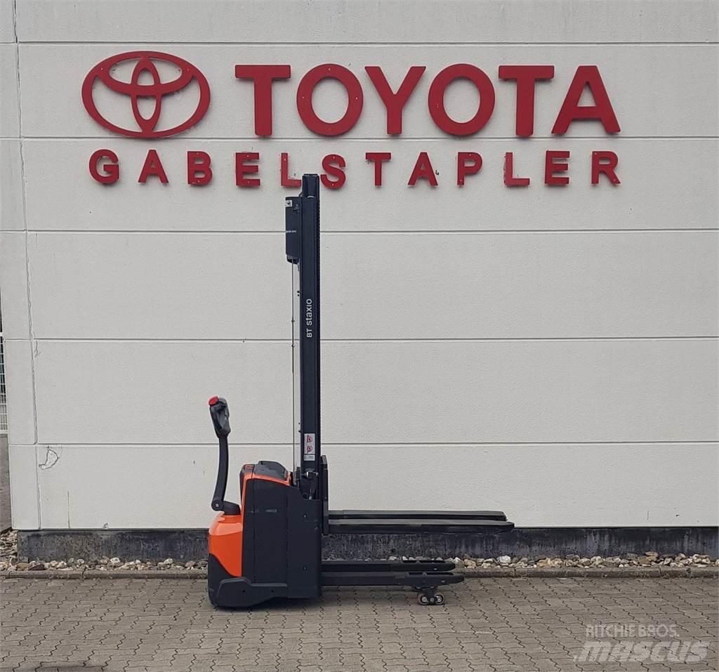 Toyota SWE120L Ручные штабелёры с электроподъёмом