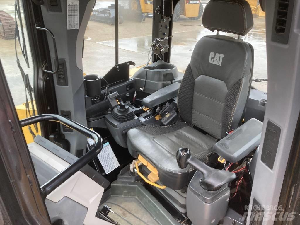 CAT D 6 LGP Гусеничные бульдозеры