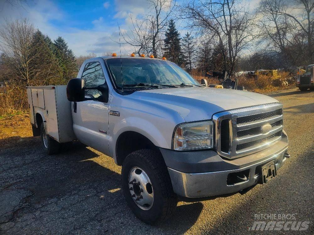 Ford F 350 XLT Бортовые фургоны