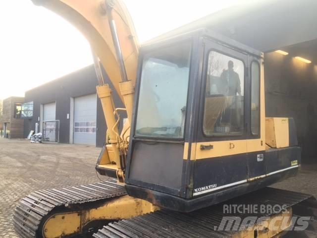 Komatsu PC120-3 Гусеничные экскаваторы