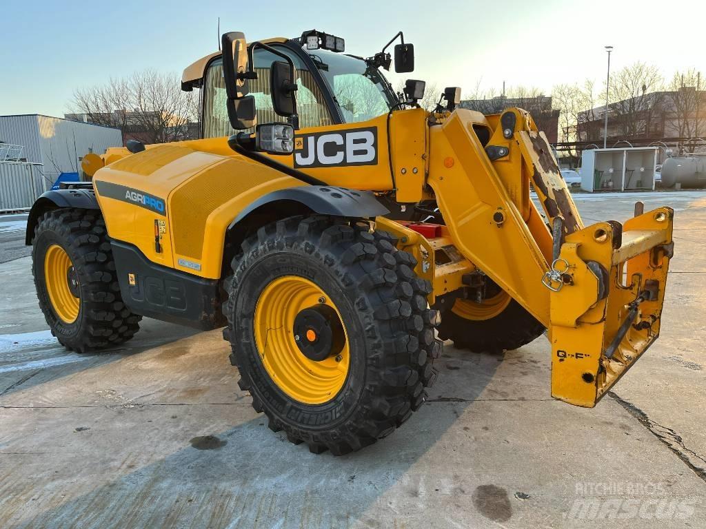 JCB 542X70 AGRI PRO Телескопические погрузчики