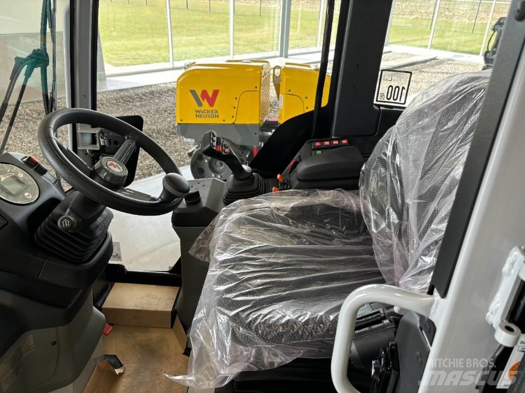 Wacker Neuson WL 28 Фронтальные погрузчики