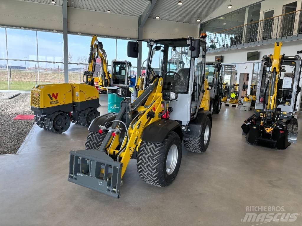 Wacker Neuson WL 28 Фронтальные погрузчики