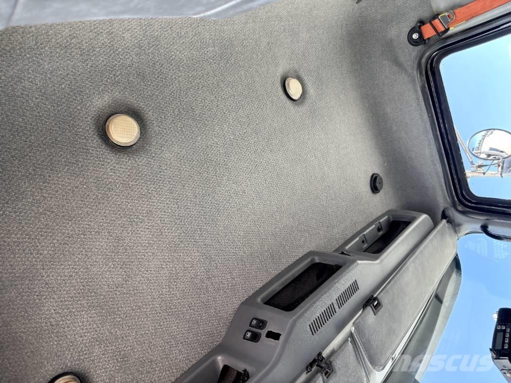 Mack CHU 613 Грузовые эвакуаторы