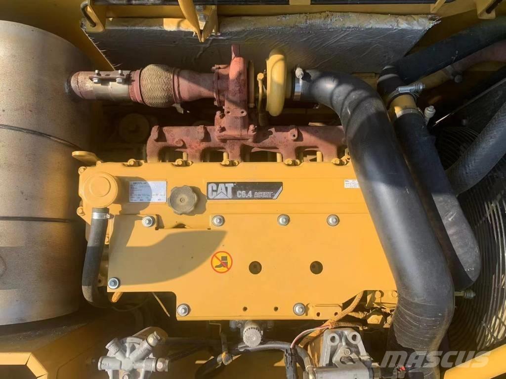 CAT 320 D Гусеничные экскаваторы
