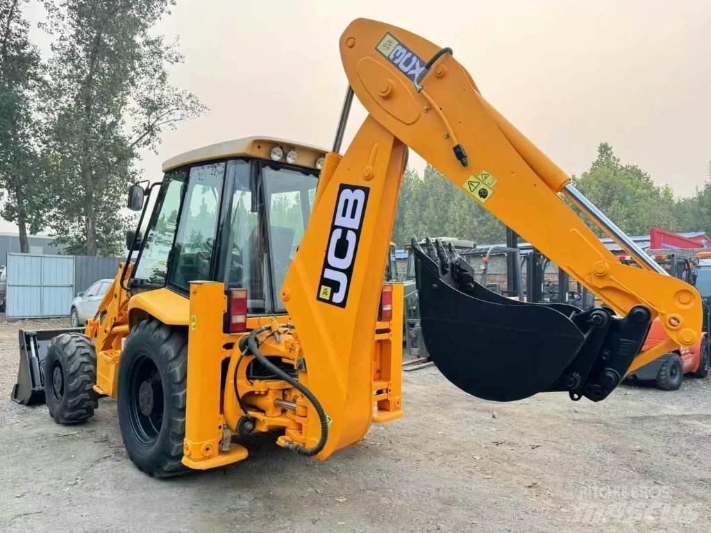 JCB 3 CX Экскаваторы-погрузчики