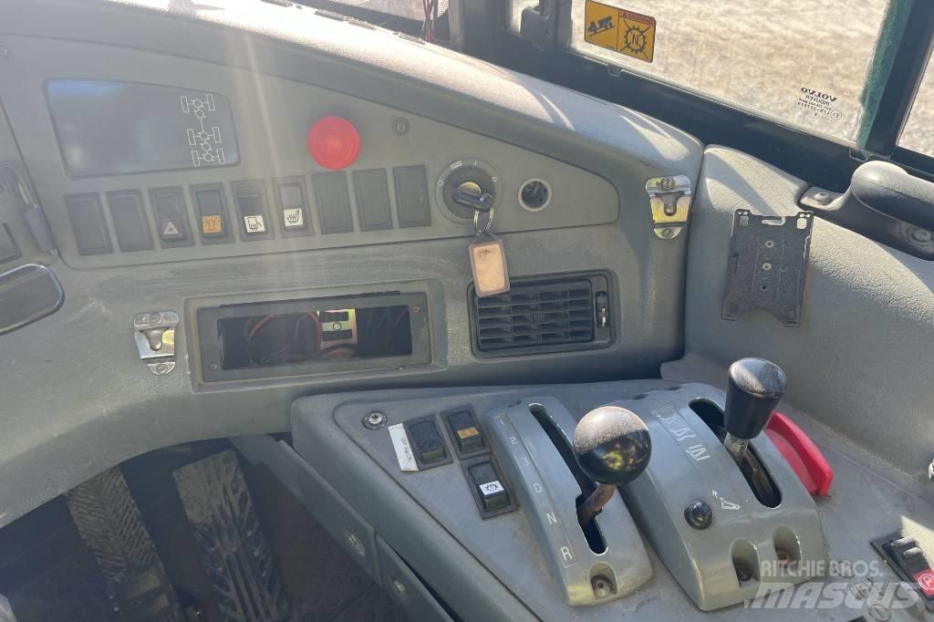 Volvo A 40 E Шарнирно-сочленённые самосвалы