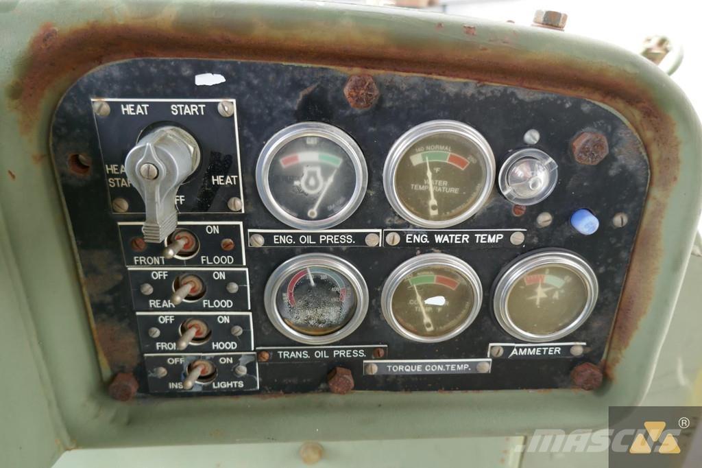 CAT D7F Ex-army Гусеничные бульдозеры