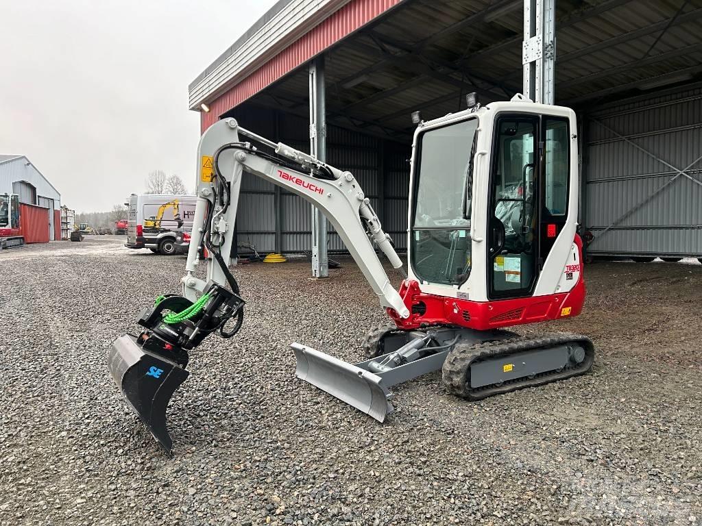 Takeuchi TB320 Мини-экскаваторы