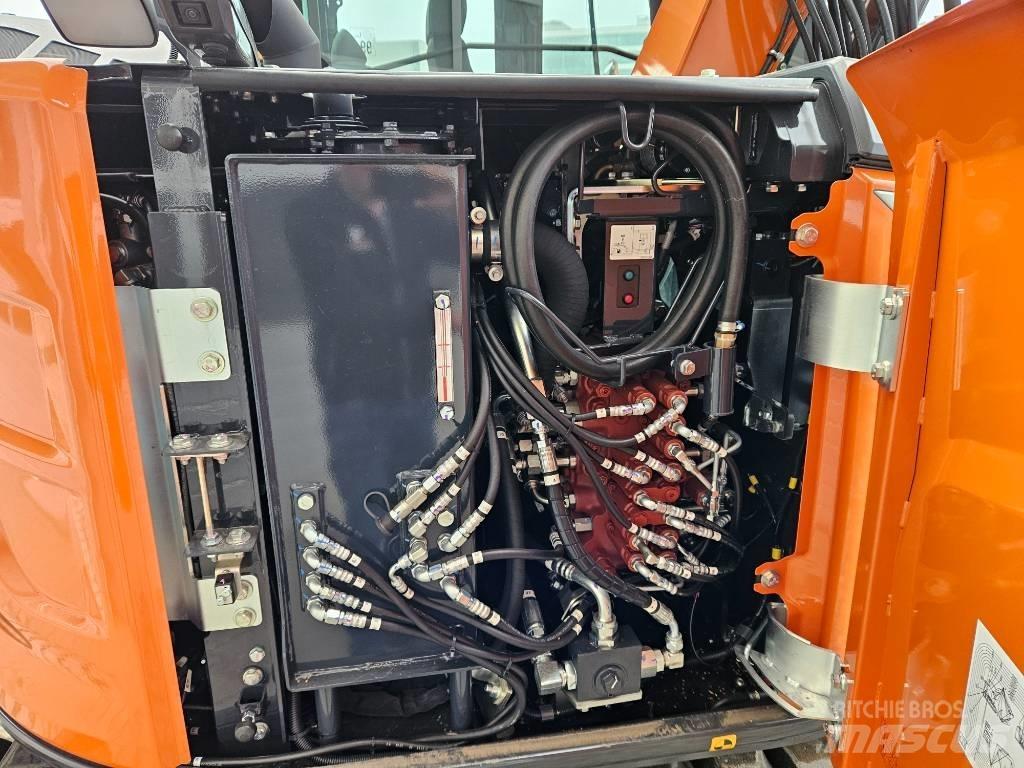 Hitachi ZX95US-7 Малые экскаваторы 7т-12т