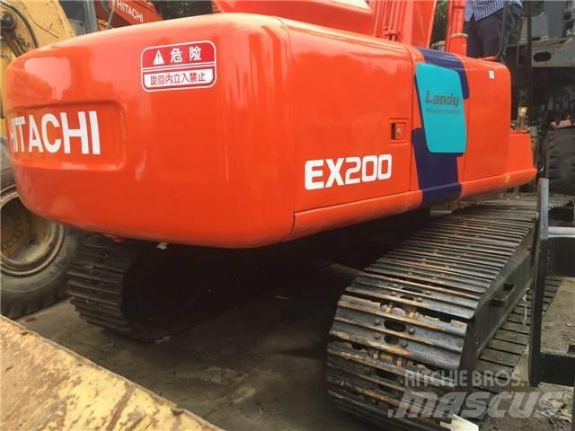 Hitachi EX 200 Гусеничные экскаваторы