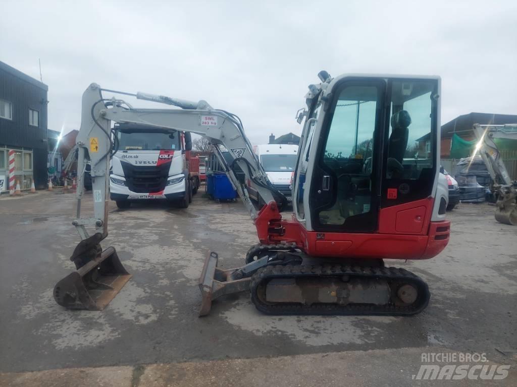 Takeuchi TB 230 Мини-экскаваторы