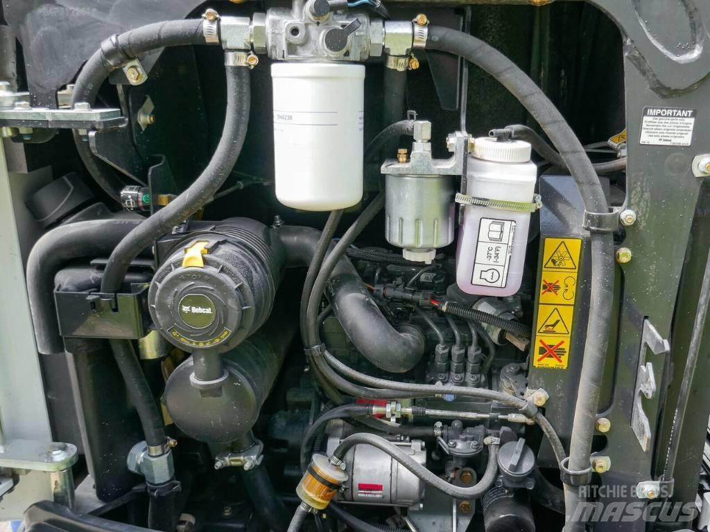 Bobcat E 17 Мини-экскаваторы