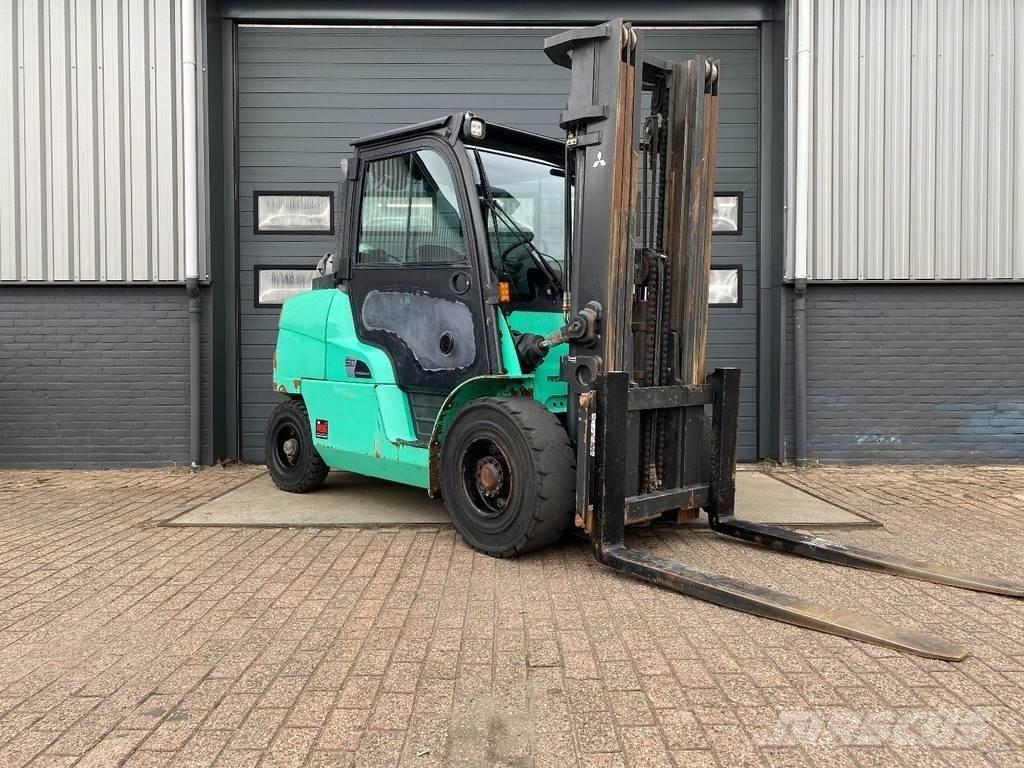 Mitsubishi FG50NT Газовые погрузчики