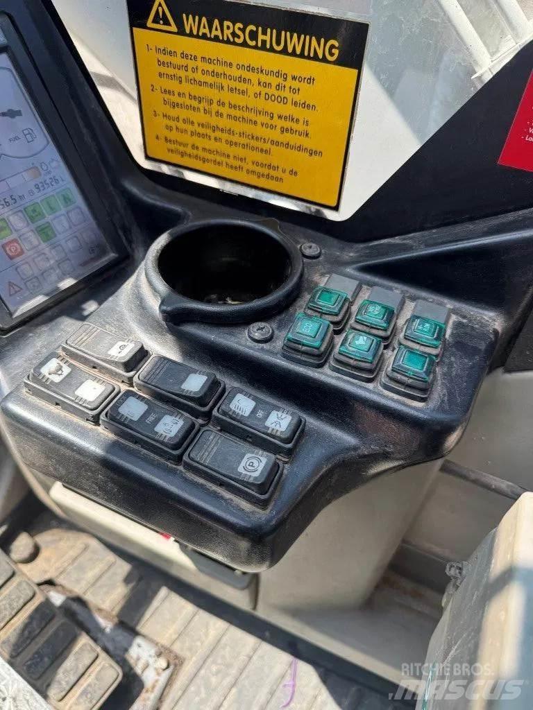 Takeuchi TB1160W Колёсные экскаваторы