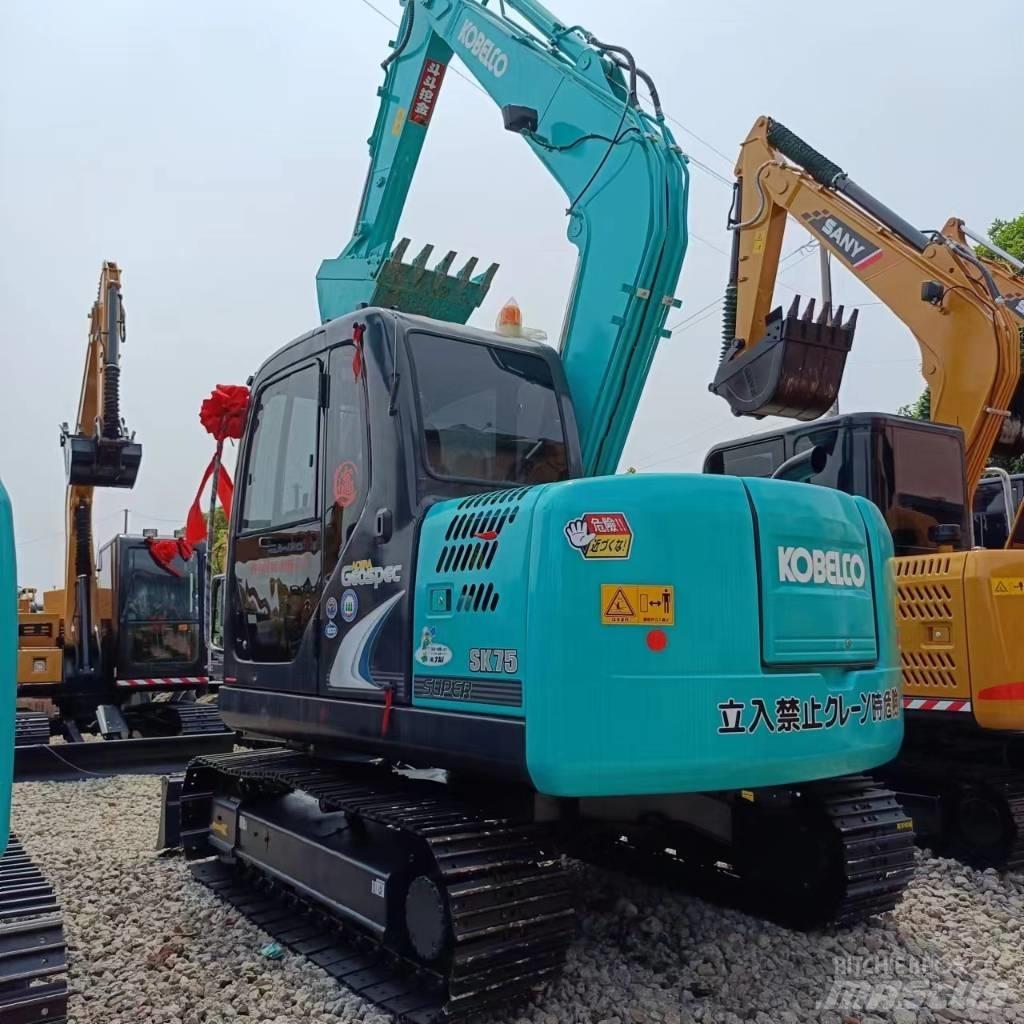 Kobelco SK 75 Гусеничные экскаваторы